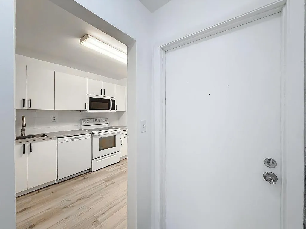 961 NW 45th Street #3-14-1
