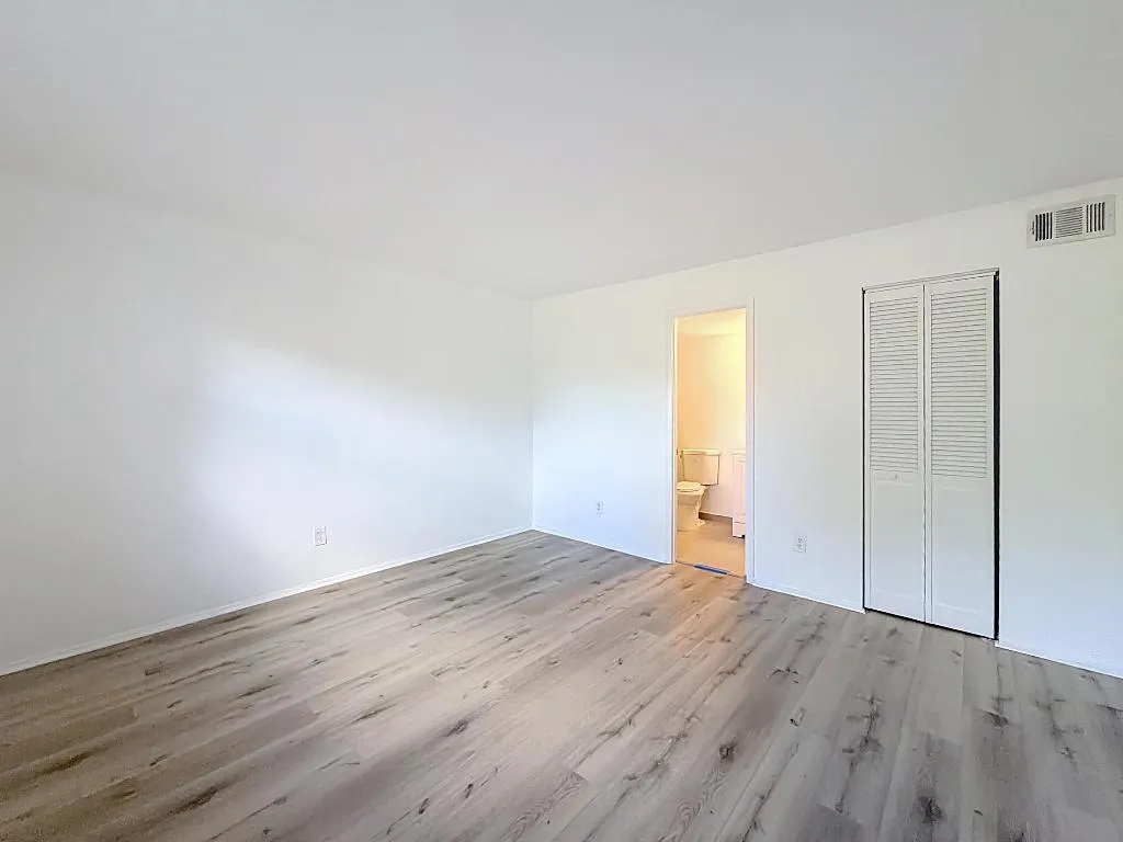 961 NW 45th Street #3-29