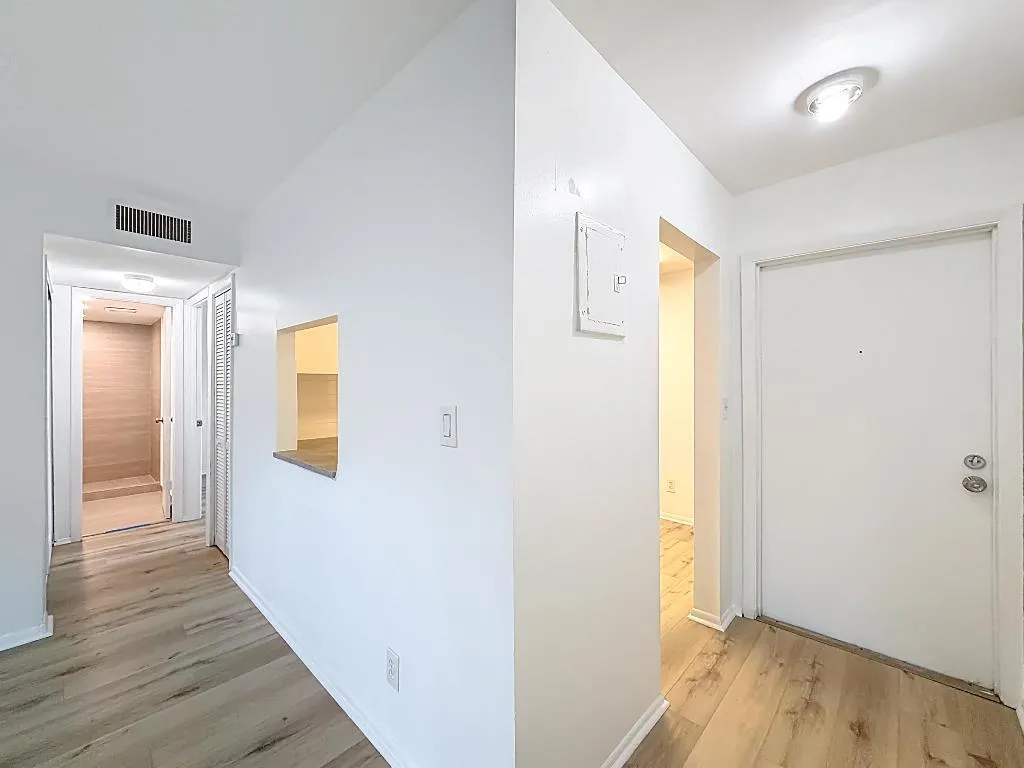 961 NW 45th Street #3-21