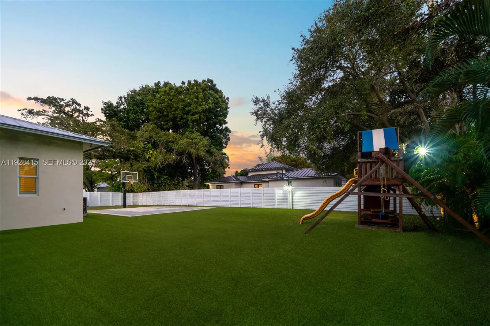 Property photo 43