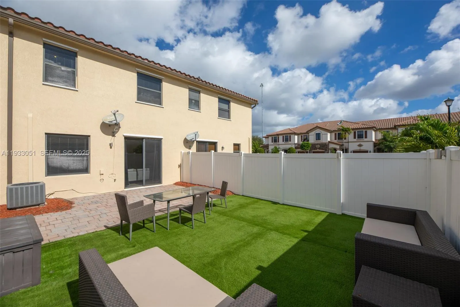 Property photo 35