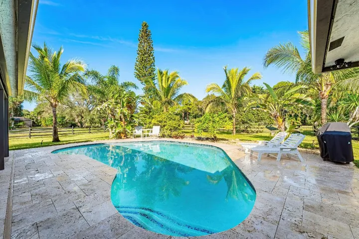 010-6799149thPlaceNorth-WestPalmBeach-FL