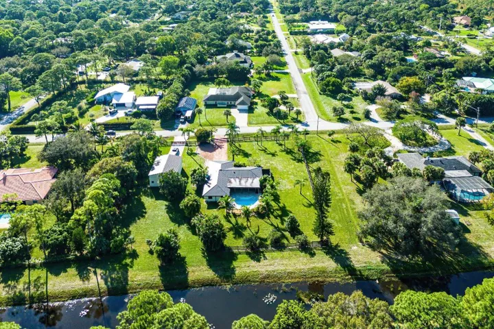 020-6799149thPlaceNorth-WestPalmBeach-FL