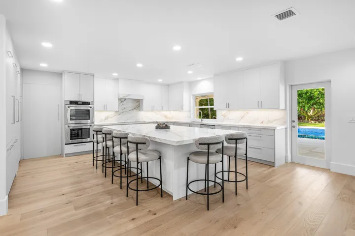 Fully Renovated Kitchen