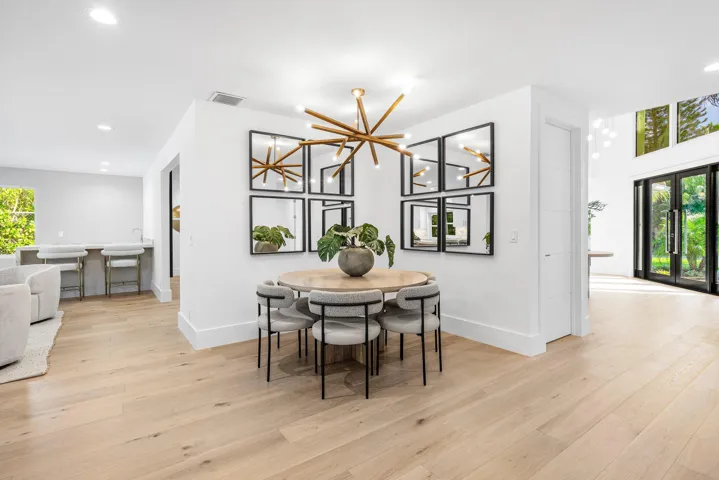 Breakfast Nook