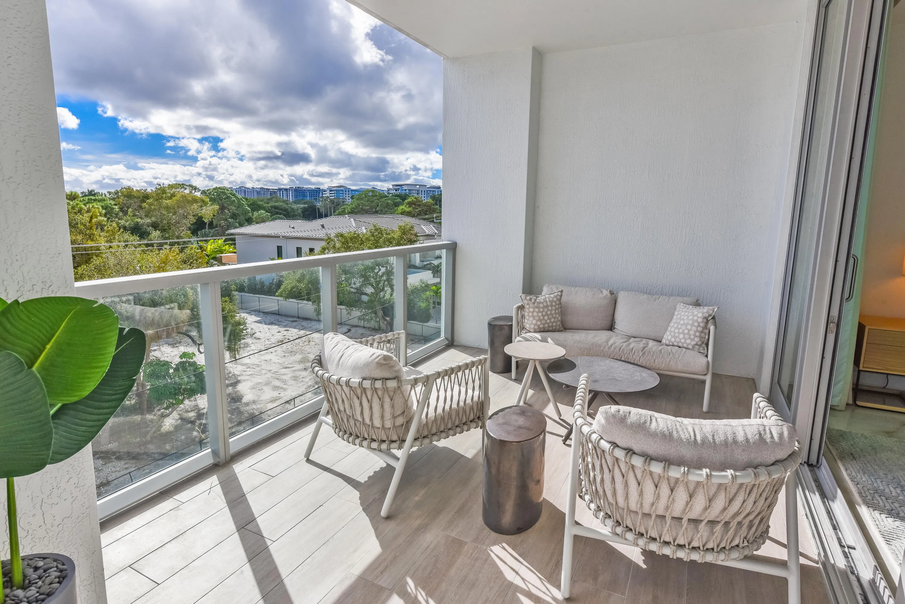 485 E Royal Palm Rd_Joanne Shaer_2