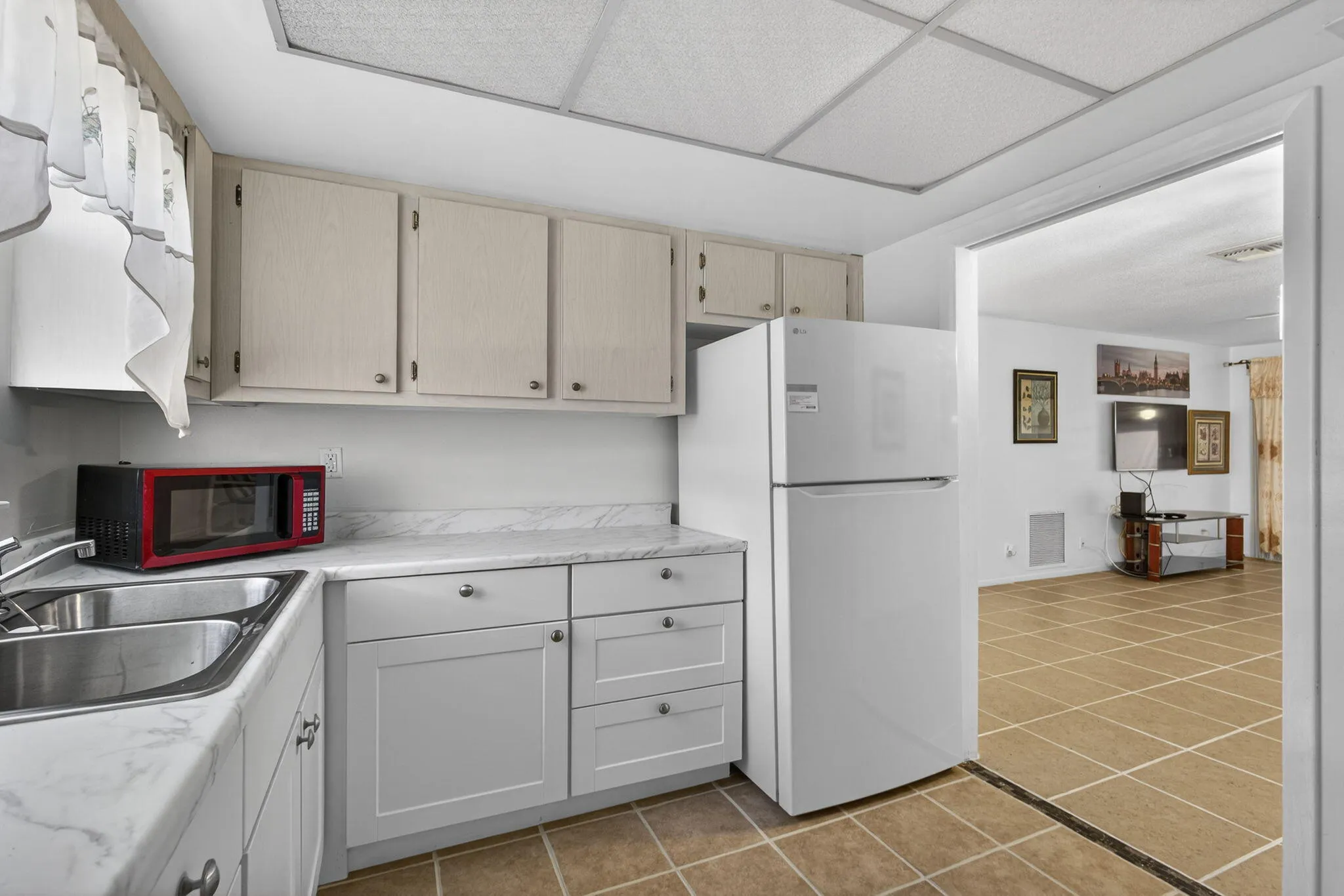 Property photo 16