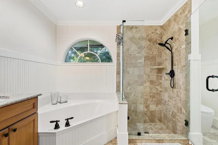 542 N Cypress Dr-2