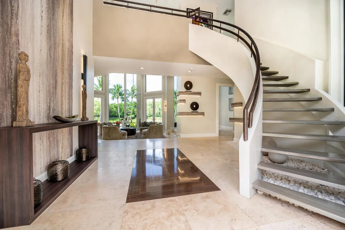 4__foyer_3500WindmillRanchRdWeston-large