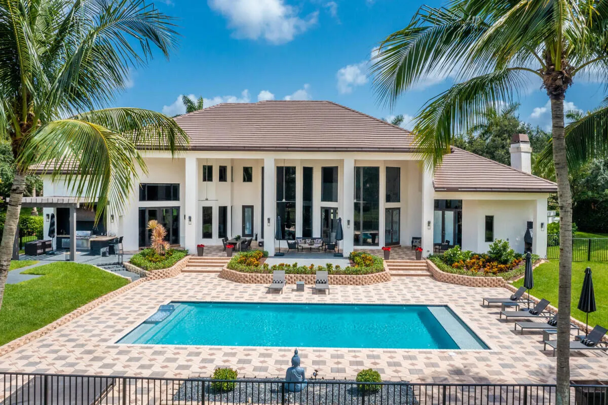 19__front-b_3500WindmillRanchRdWeston-la