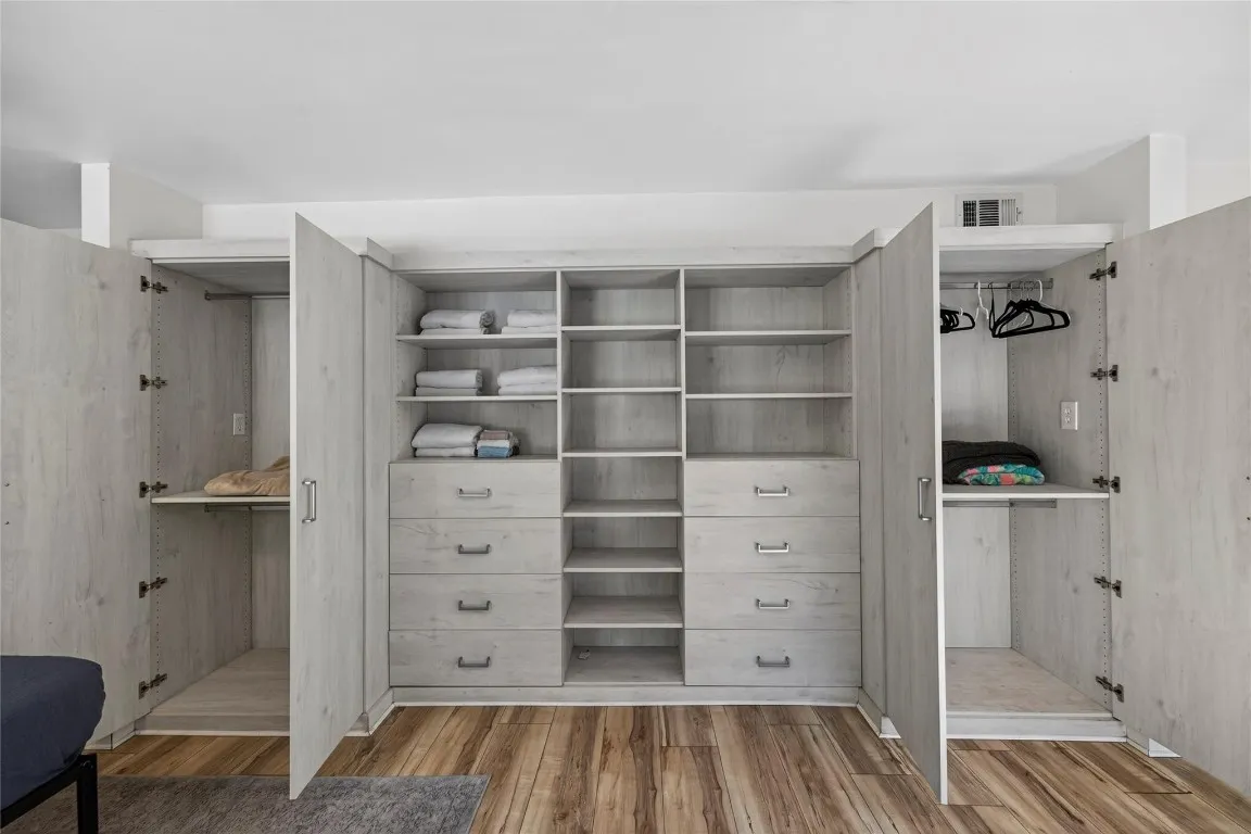 Wonderful closet in primary bedroom