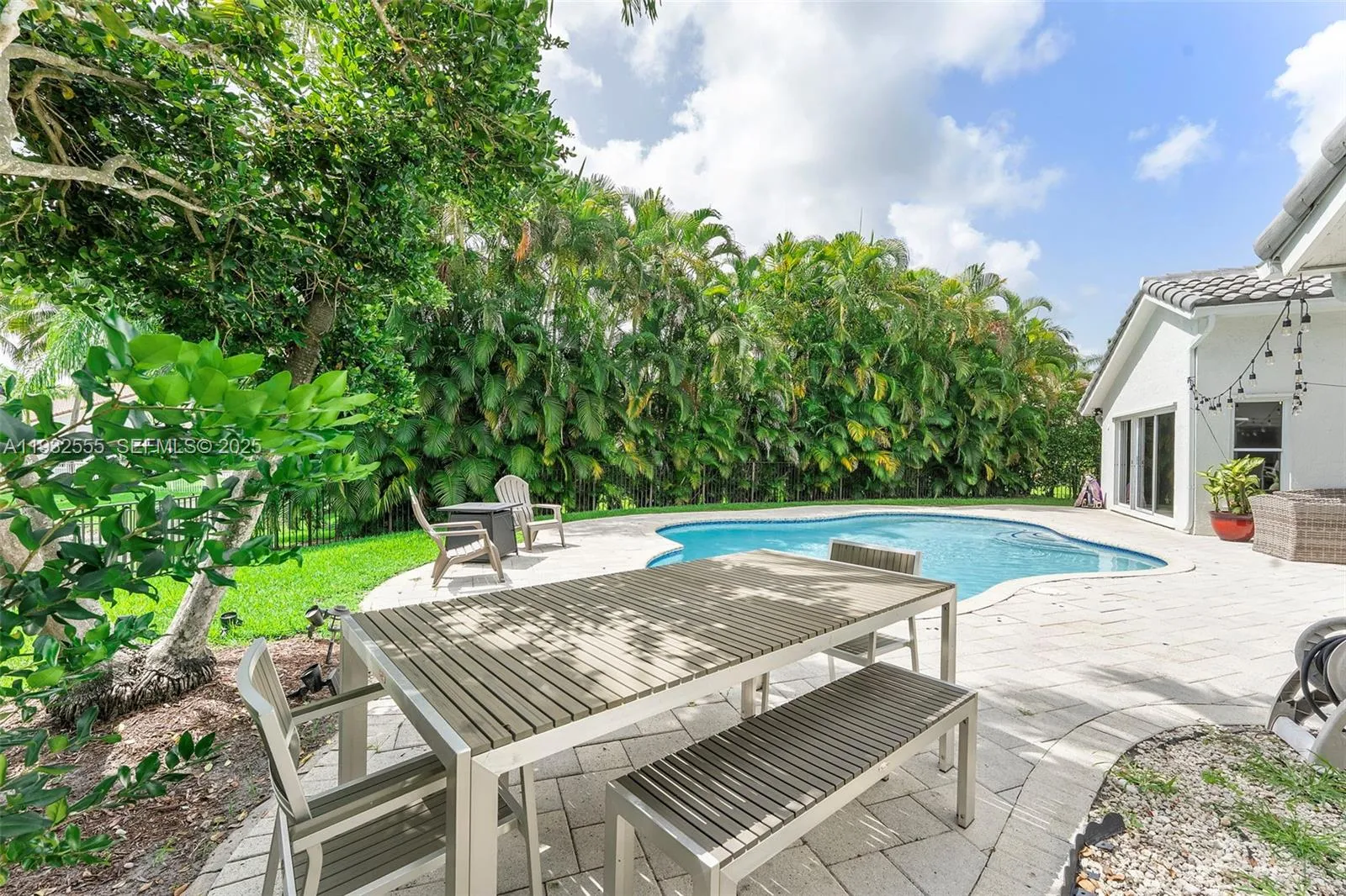Property photo 211