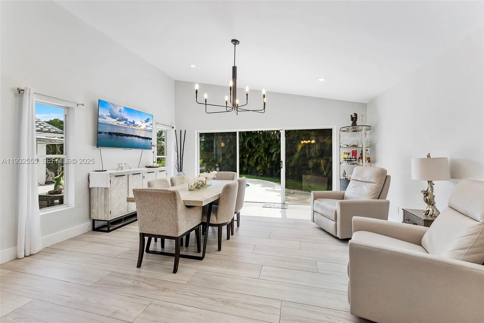 Property photo 129