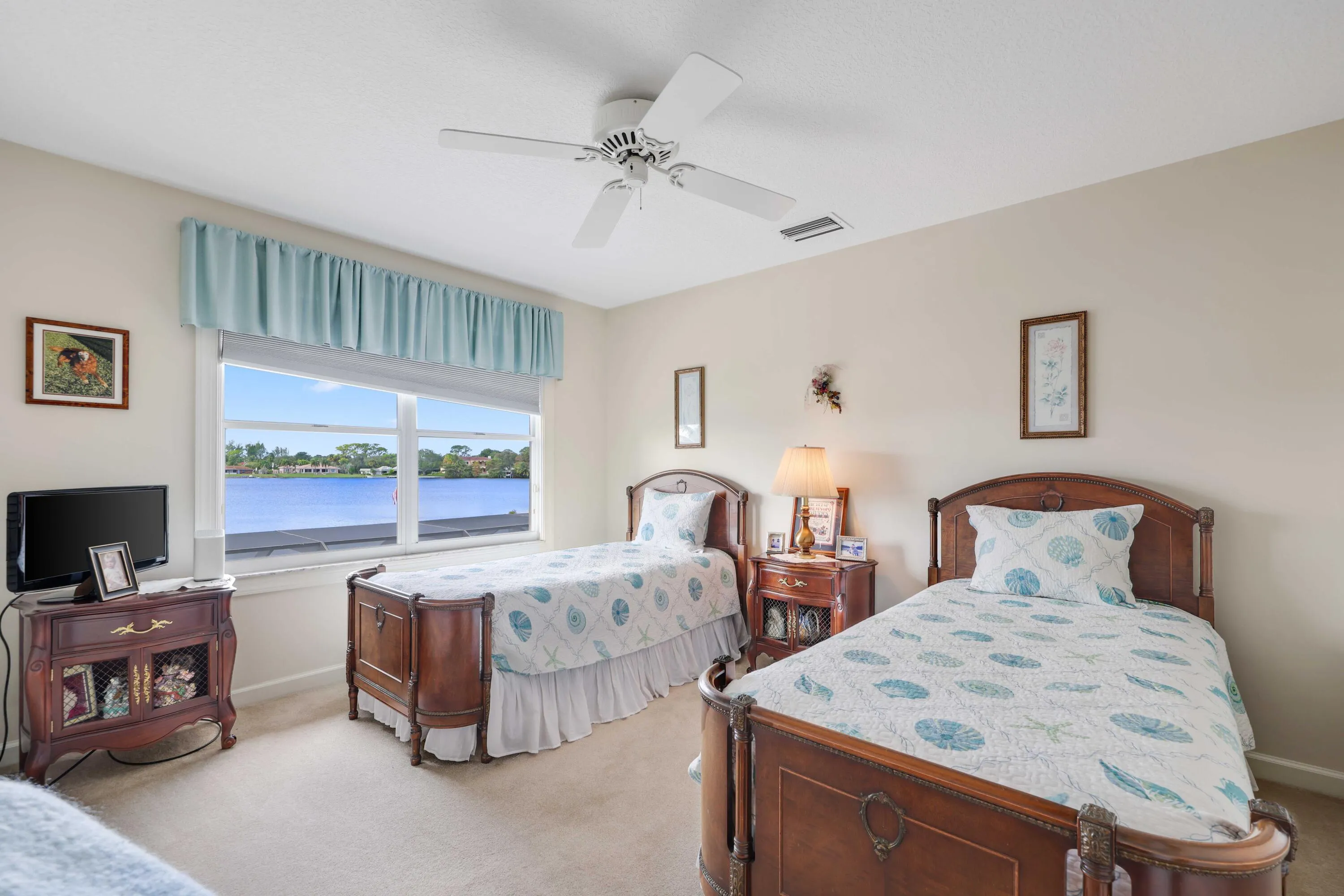 2097 Circle Pl Dr - Bedroom 4