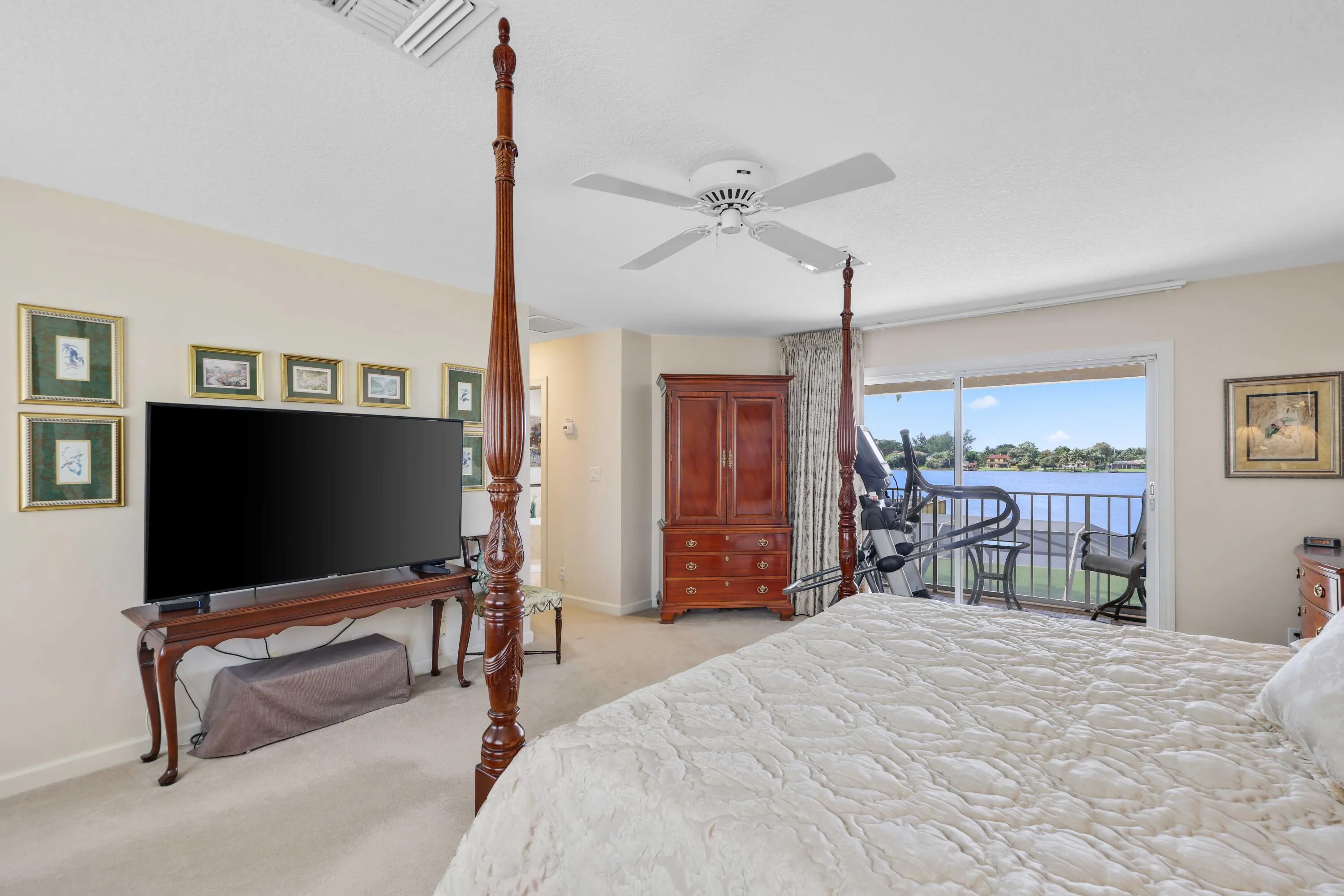 2097 Circle Pl Dr - Primary Bedroom(1)
