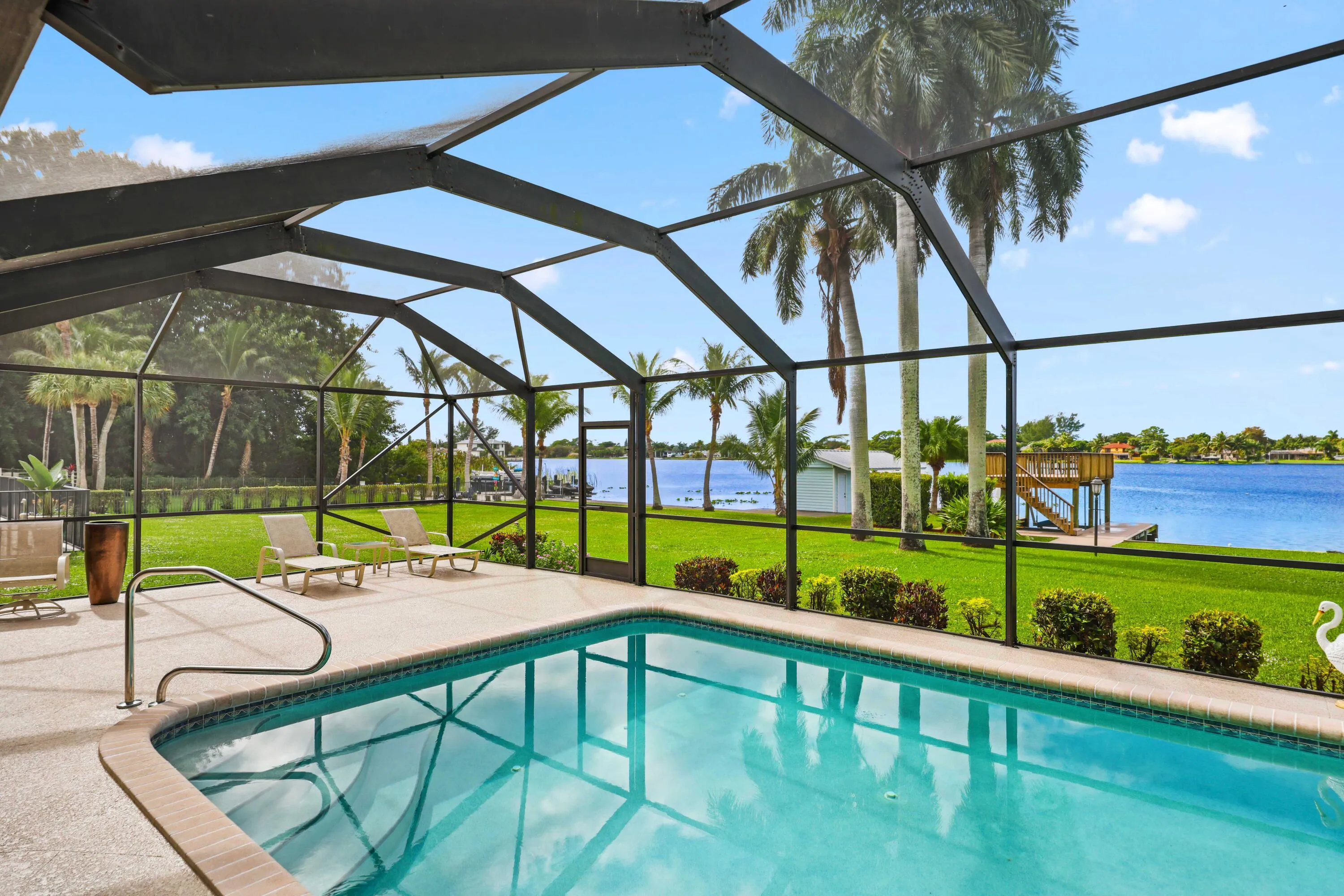 2097 Circle Pl Dr - View