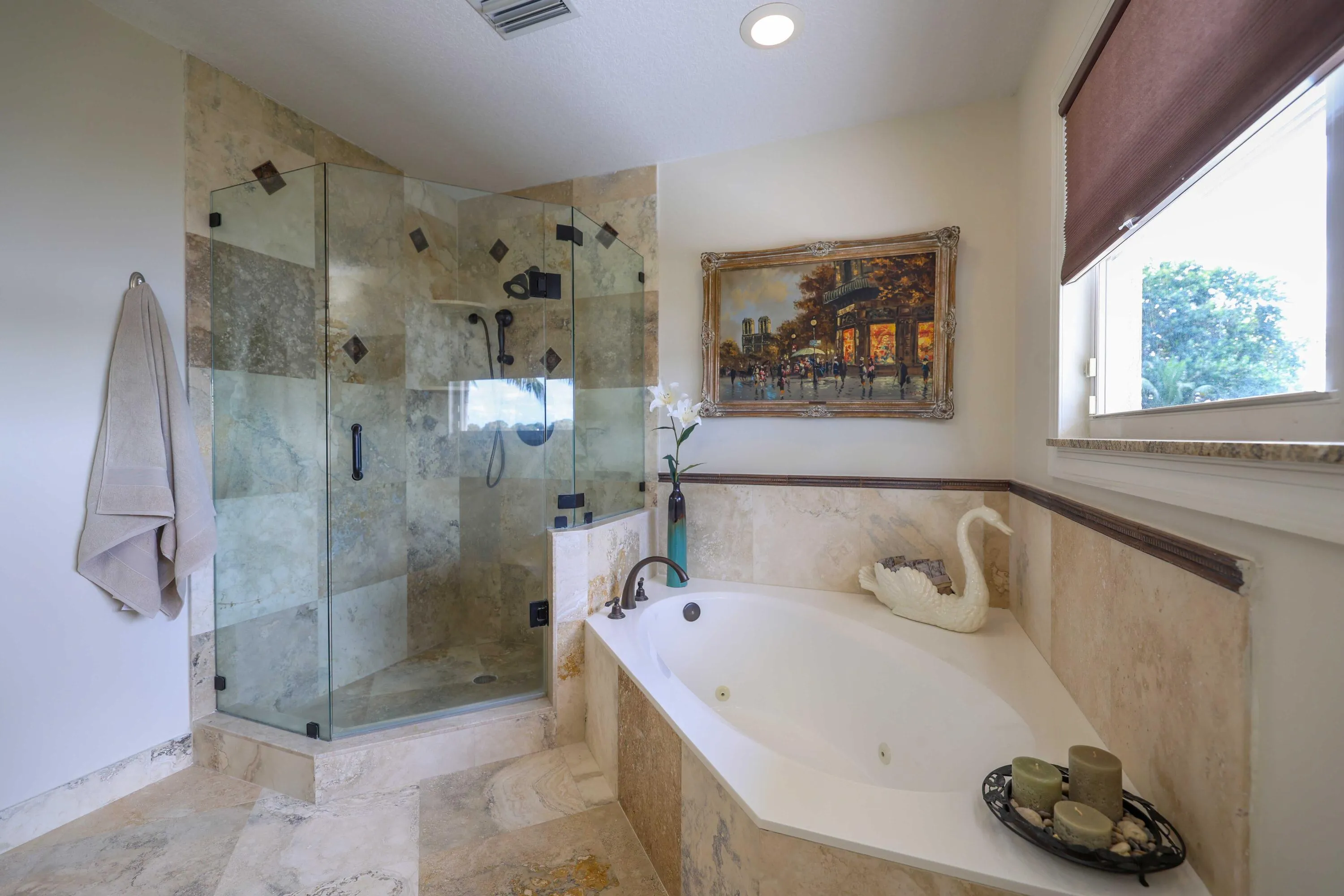 2097 Ct Dr - Primary Bath