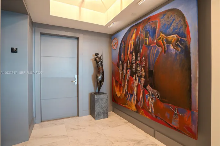FOYER