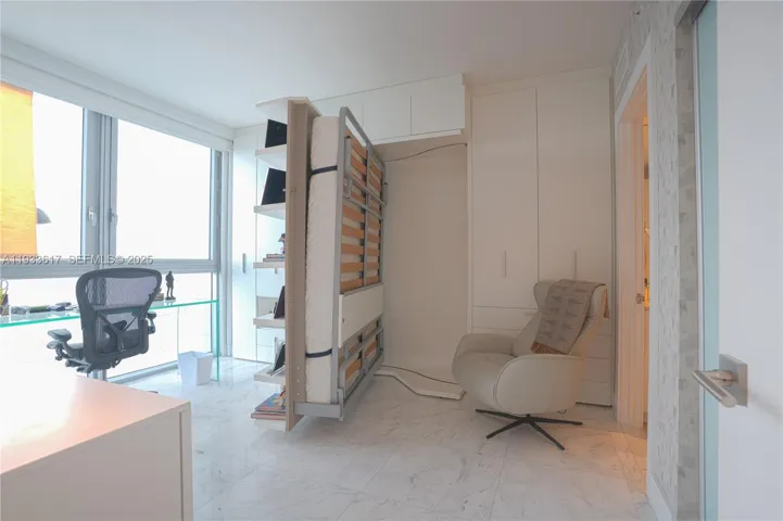 SECONDARY BEDROOM/DESIGNER MURPHY BED