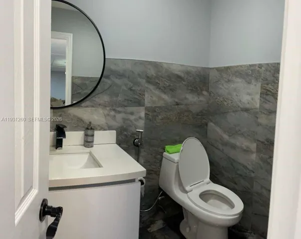 Powder room