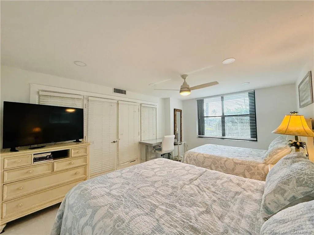 Property photo 64