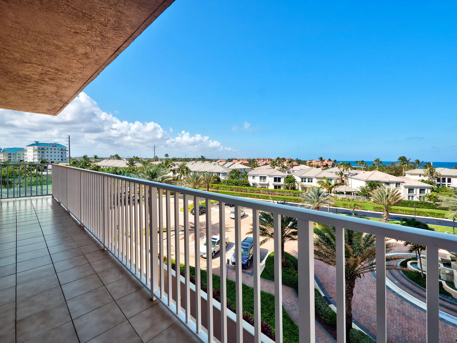 Balcony encompasses views of Ocean from north to south.