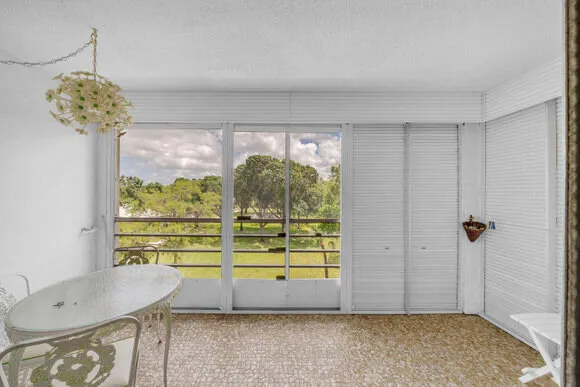 7 Balcony