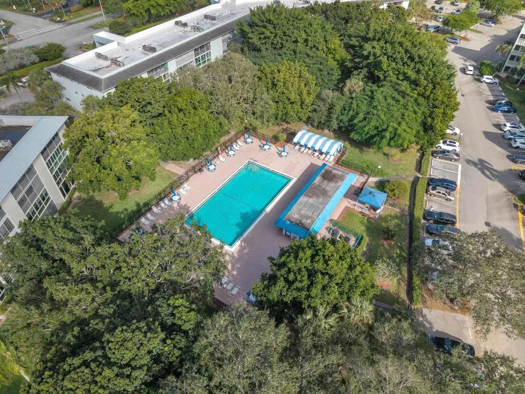 DJI_20251128141051_0198_D
