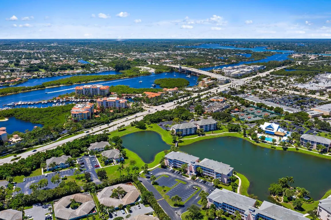 050-353SUSHighway1E207-Jupiter-FL-small