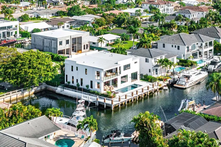 066-728EnfieldStreet-BocaRaton-FL-33487-