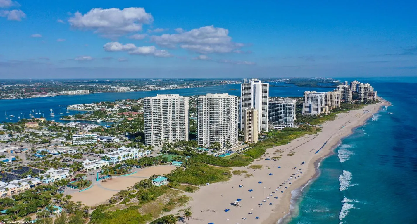 Singer Island Aerial 001 AAP 2023