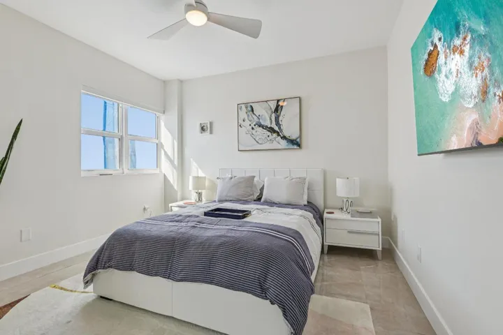 25-web-or-mls-Lake Shore Dr 2312-S2210-0