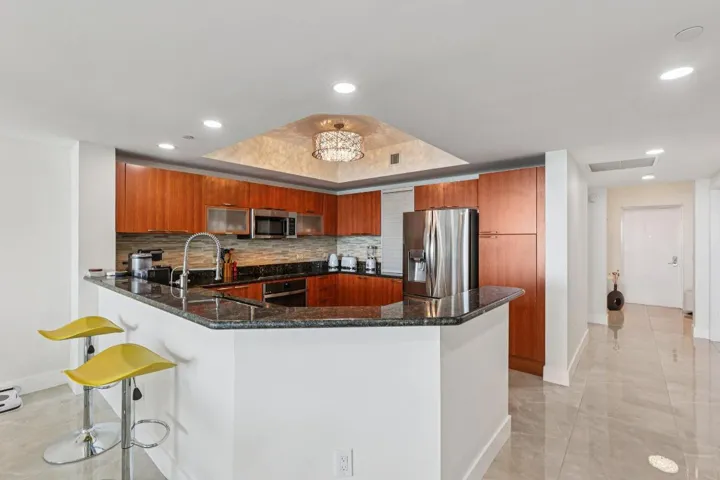 14-web-or-mls-Lake Shore Dr 2312-S2210-0