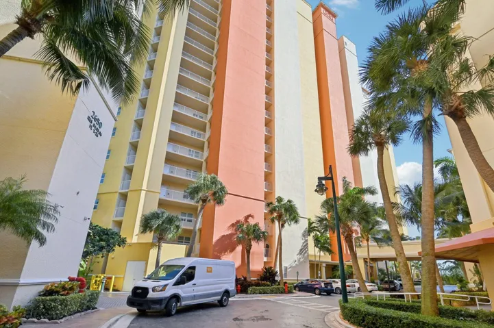 4-web-or-mls-Lake Shore Dr-S2012-004