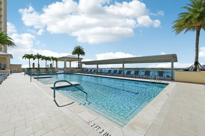 40-web-or-mls-Lake Shore Dr-L1508-[resho