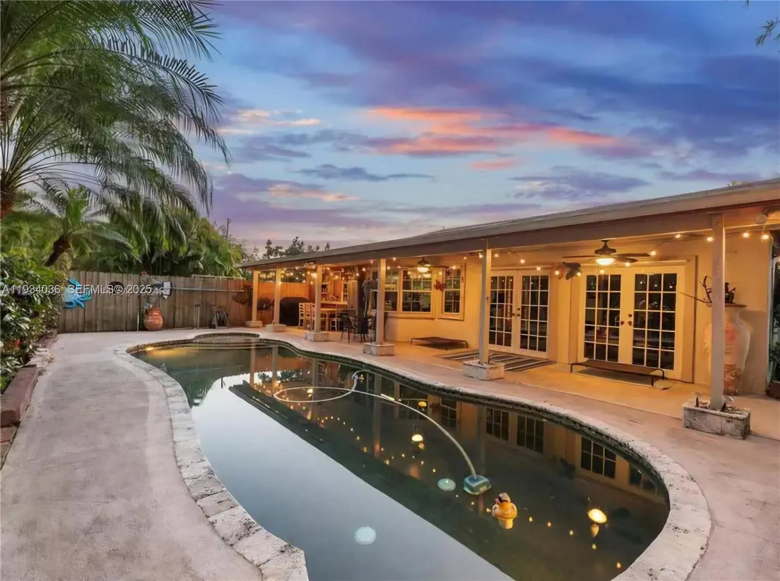Property photo 31