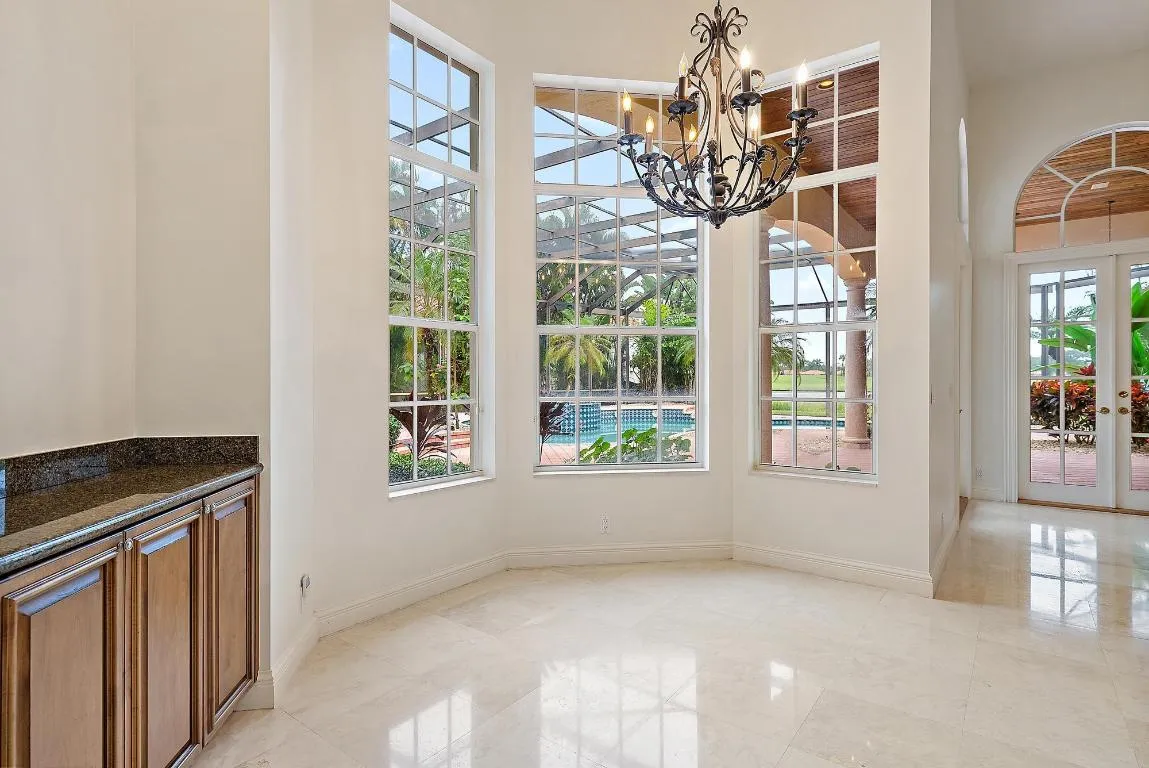 8500 Egret Lakes Lane