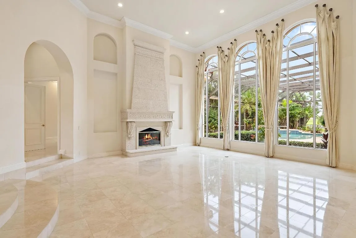 8500 Egret Lakes Lane