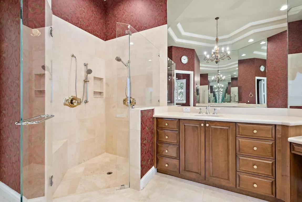 8500 Egret Lakes Lane
