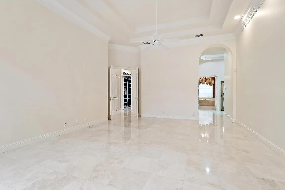 8500 Egret Lakes Lane