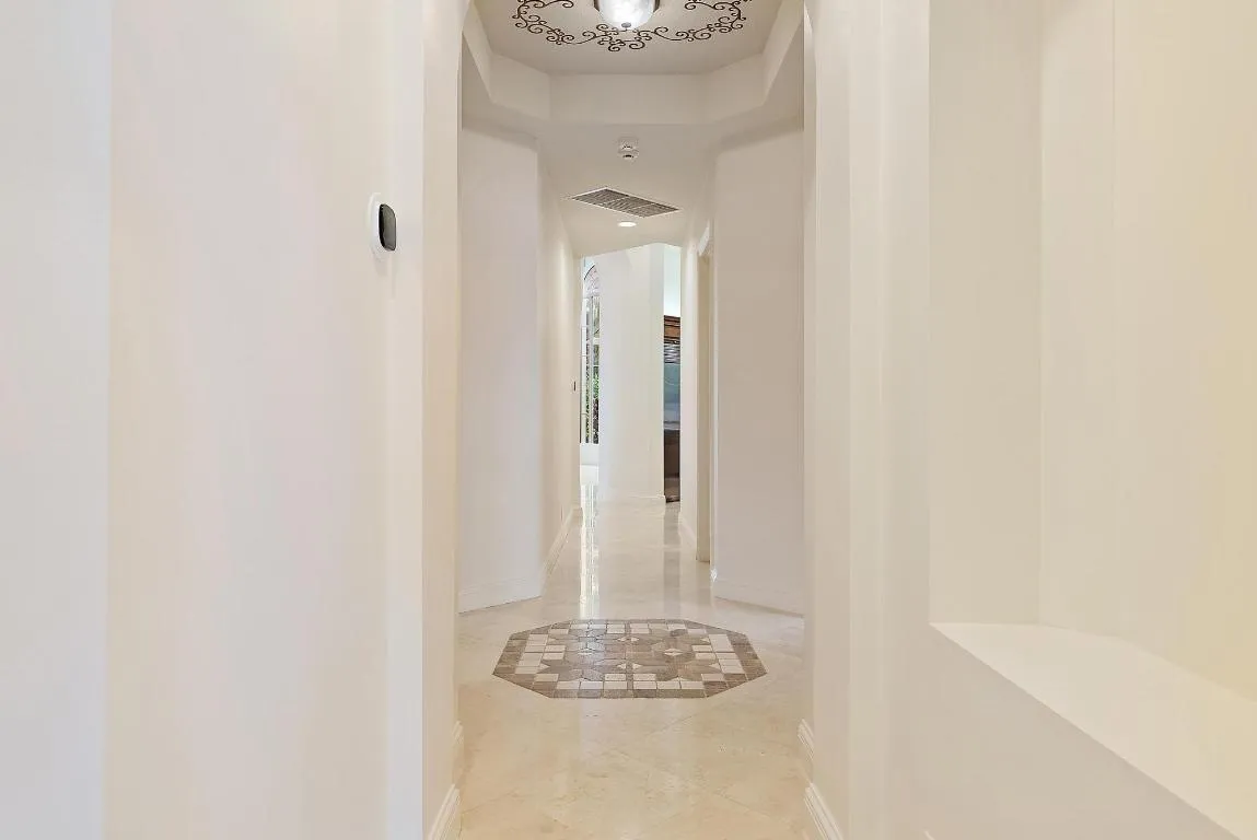 8500 Egret Lakes Lane