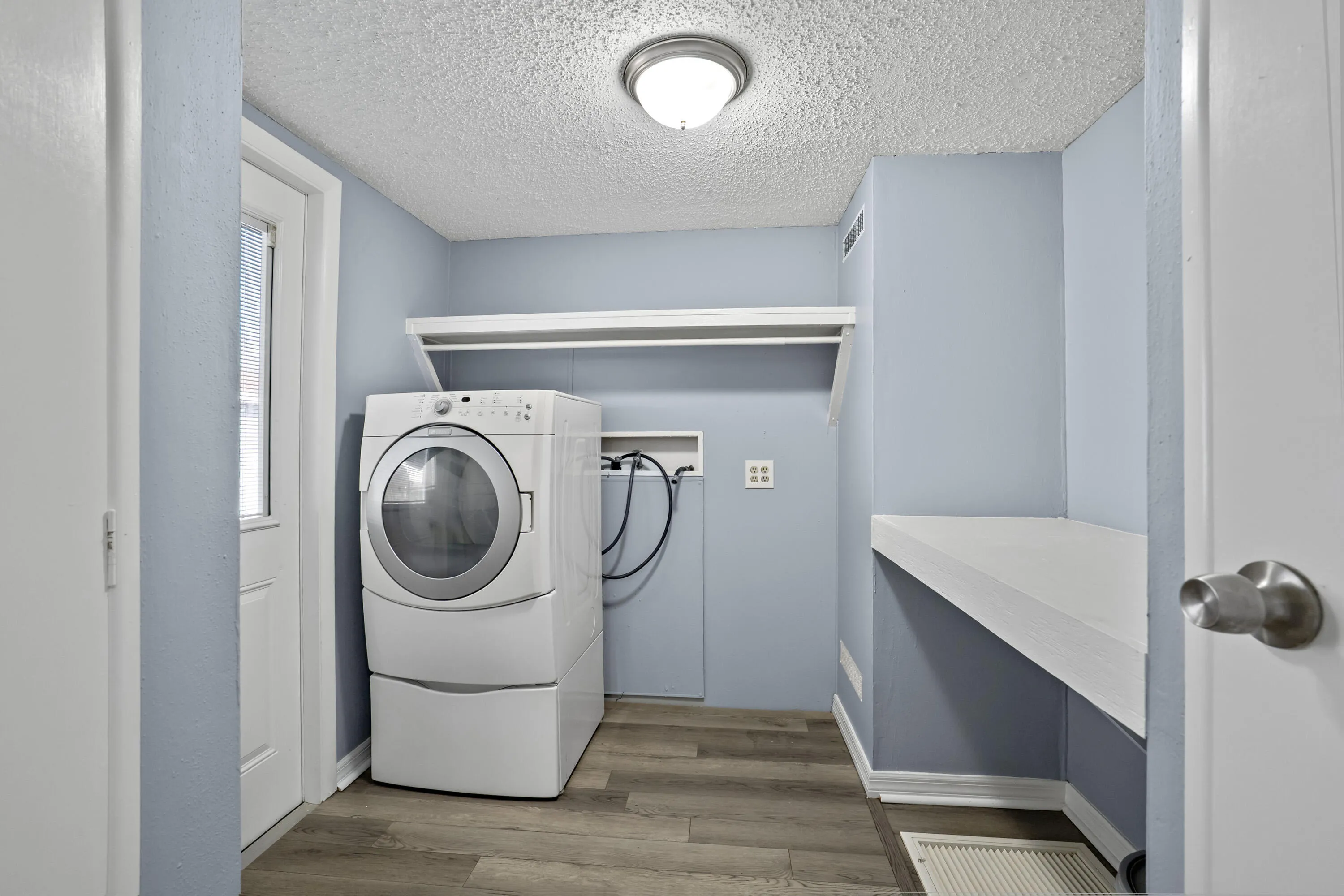 Property photo 32