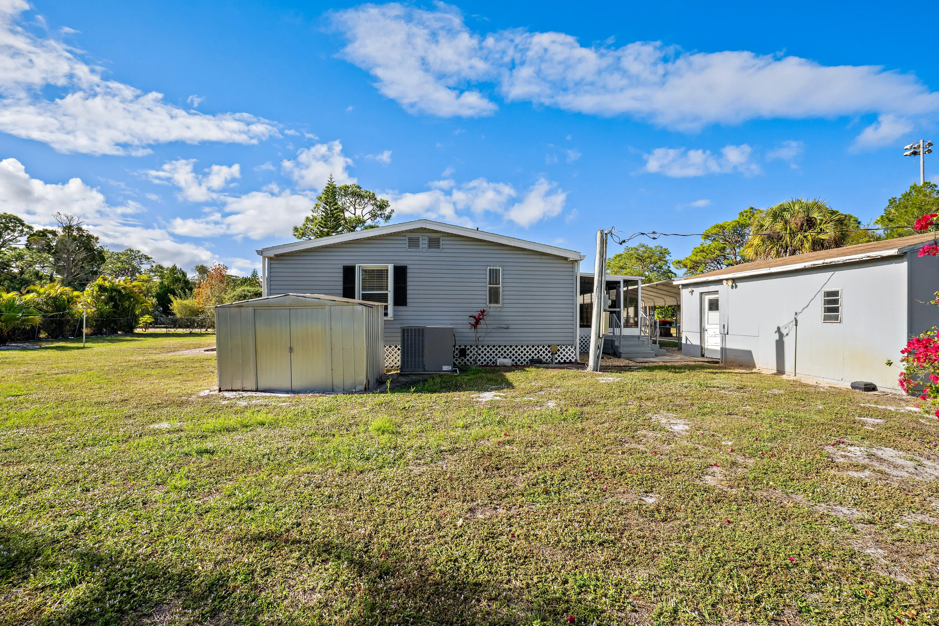 Property photo 37