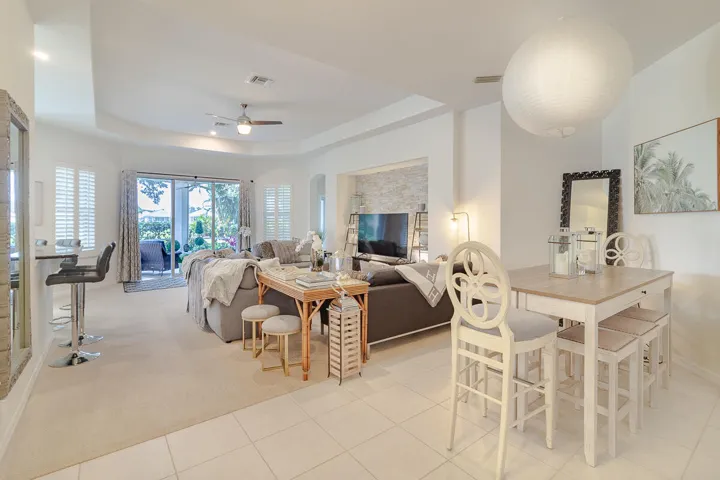 2432 Brookwood Lane-13