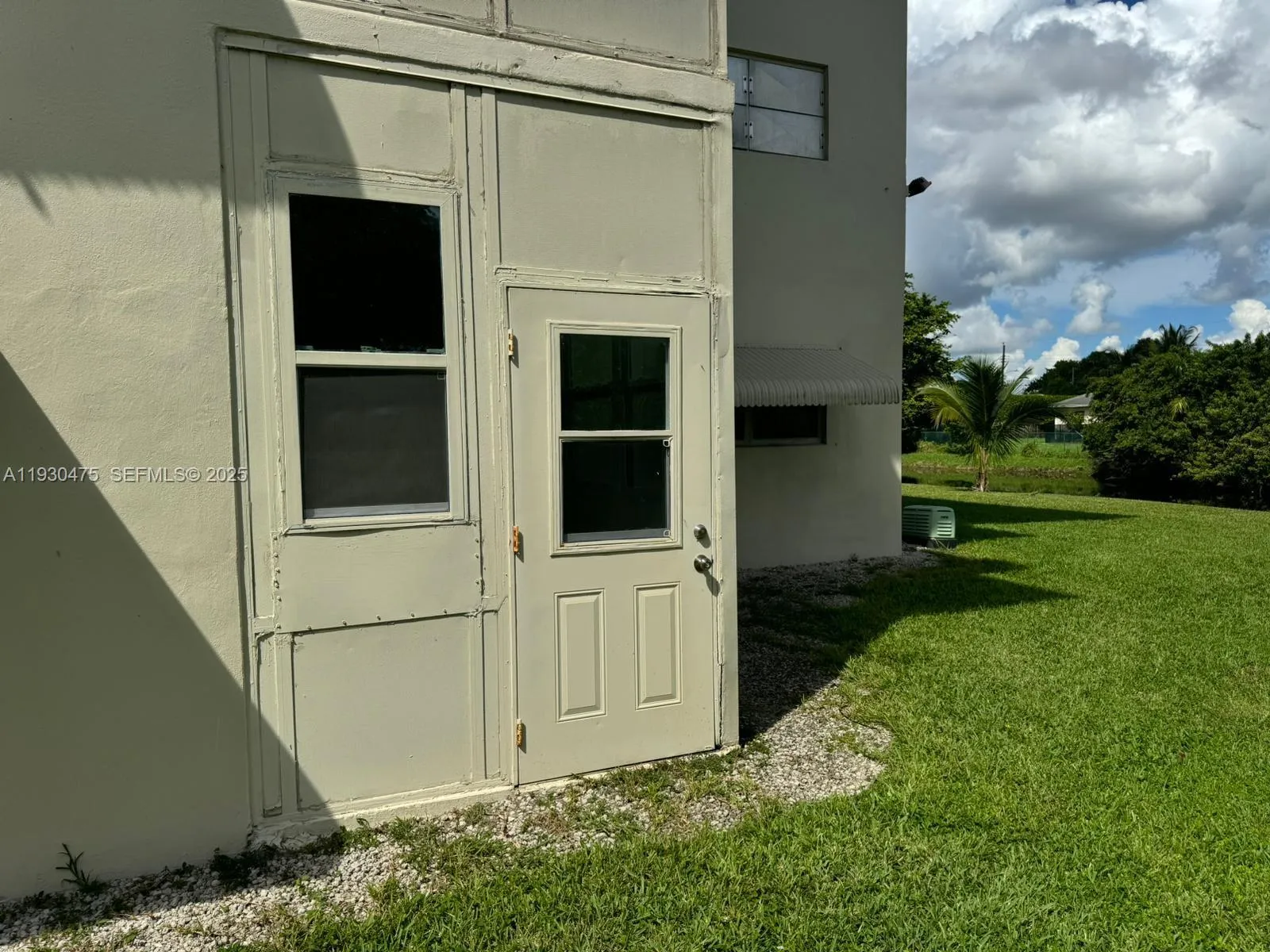 YARD