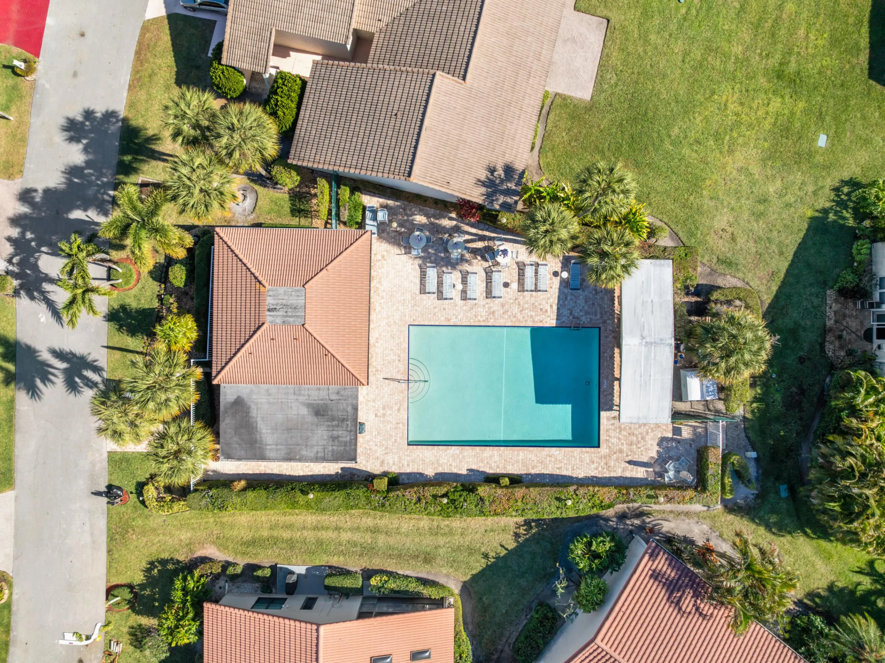 Community pool