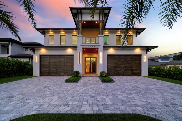 FRONT EXTERIOR