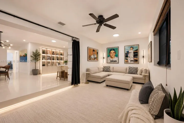 Virtually modernized house