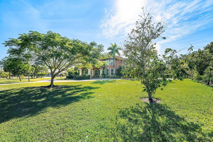 005-1756069thStreetNorth-TheAcreage-FL-3