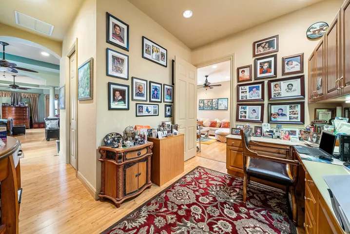 Office space in 2nd flr primary
